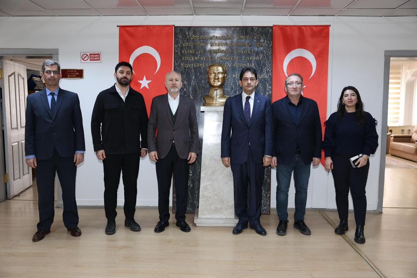 Atatürk Üniversitesi İktisadi ve İdari Bilimler Fakültesi Dekanı Prof. Dr. Vedat Kaya, Başkan Oral'ı  Ziyaret Etti 