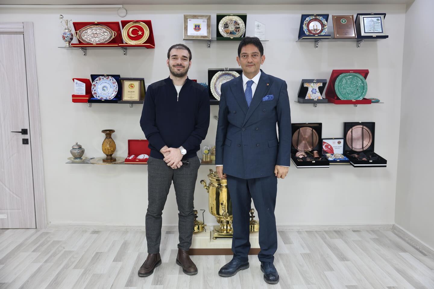 Hasan Yiğit Aydemir’den, Hakan Oral’a Ziyaret: Güncel Hukuki Gelişmeler Değerlendirildi