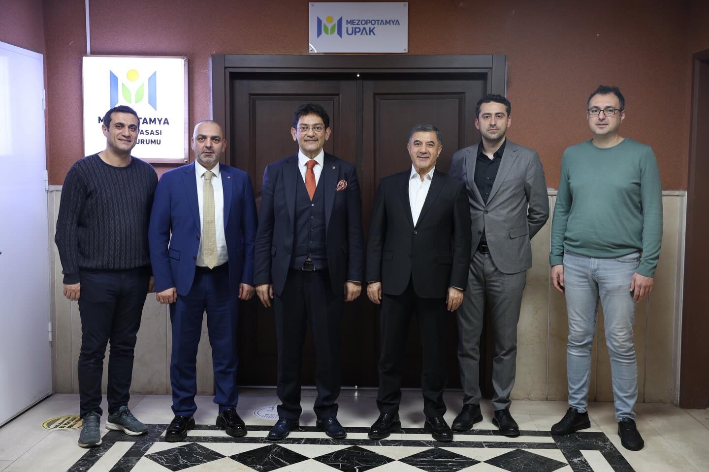 Başkan Hakan Oral ve Meclis Başkanı Yavuz Güney’den Mesut Azad Kaplan’a Ziyaret