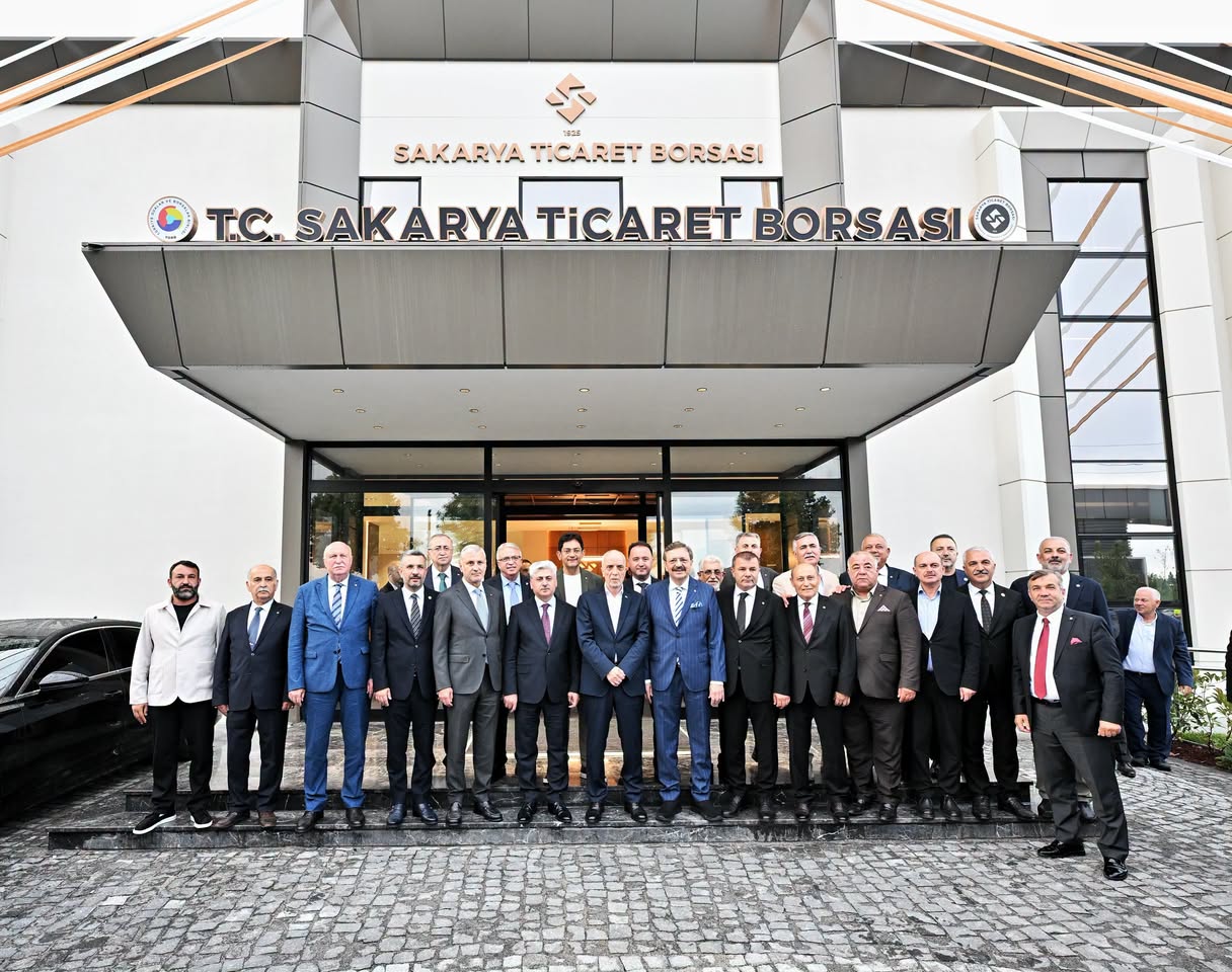 Başkanımız Hakan Oral, Sakarya Ticaret Borsası’nın Yeni Hizmet Binası Açılışına Katıldı